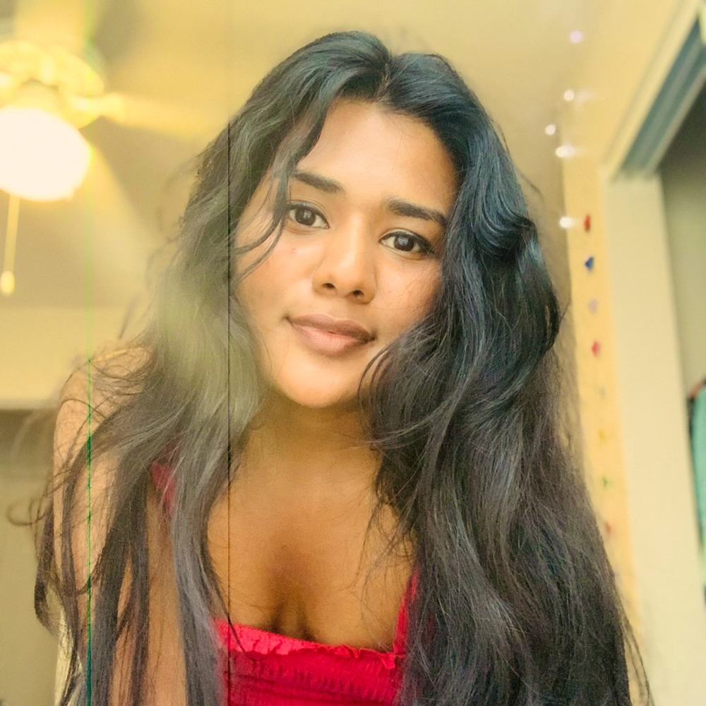 Meet your Posher, Pooja